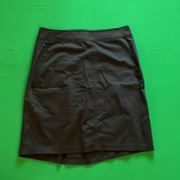 Guess size 26 Stretch Corset Skirt NWT - Picture 3 of 8